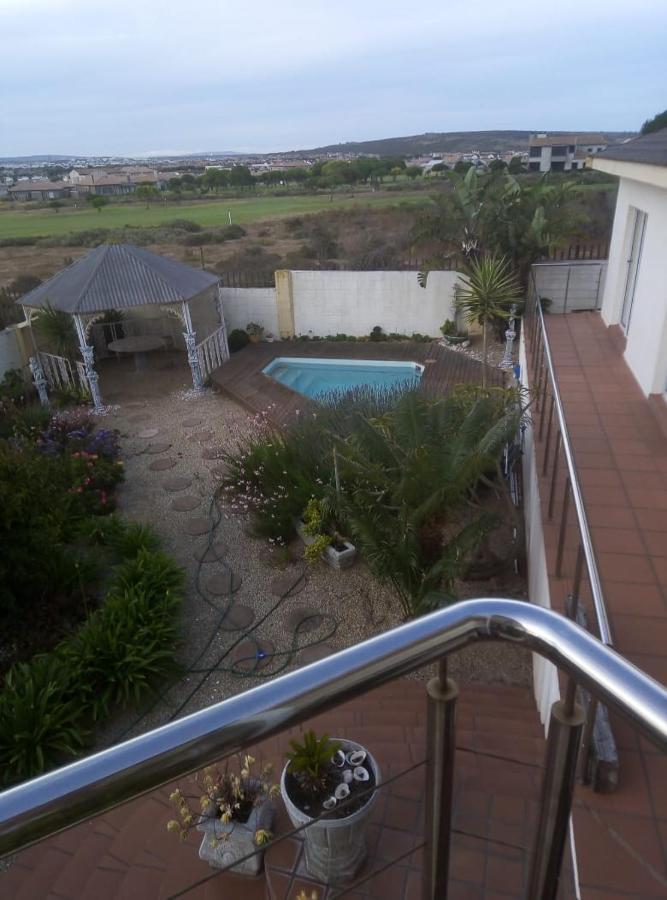 70 On Fairway Apartamento Langebaan Exterior foto